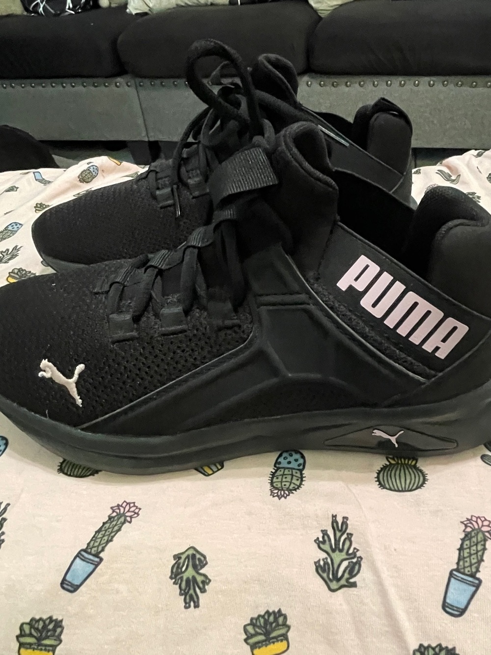 Puma Men’s Black Low-Top Knit Sneakers